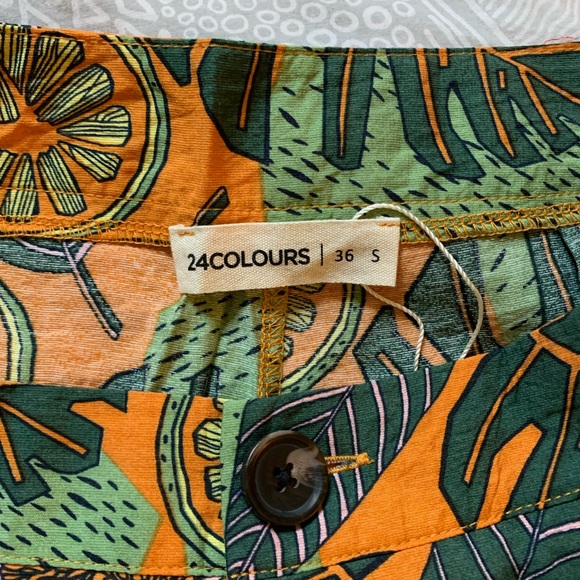 Cute fruit pants ! - Picture 3 of 4